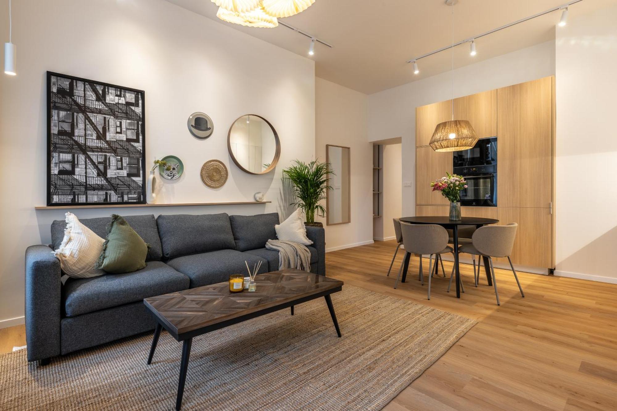 Boho Renovated Close To National Theather Apartmán